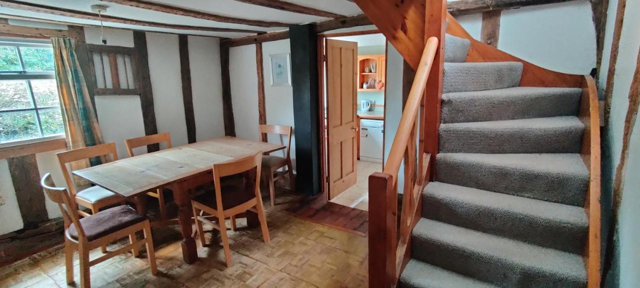 Burnt House Cottage Barking  Bagian luar foto