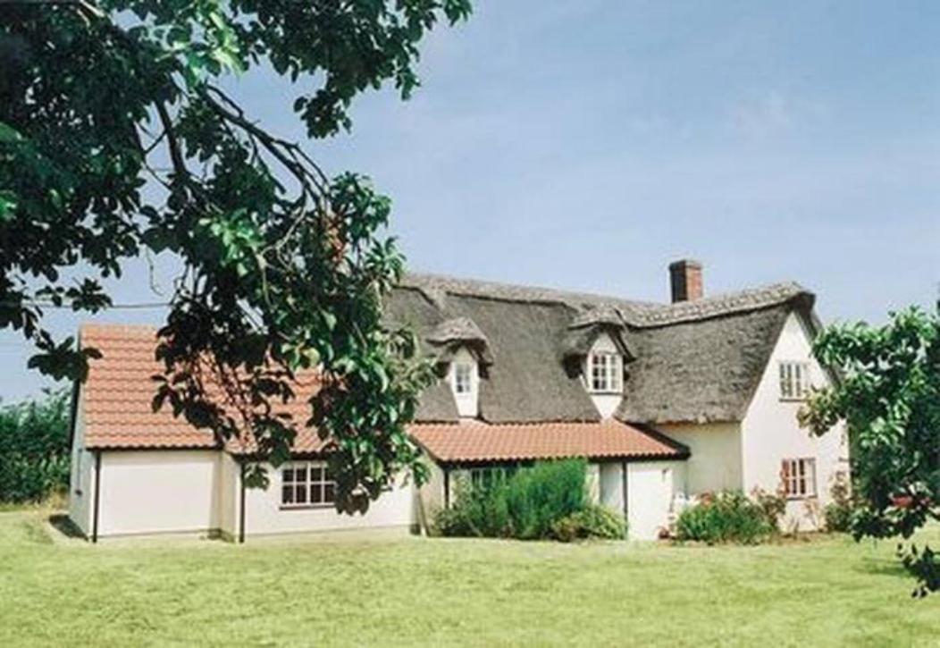 Burnt House Cottage Barking  Bagian luar foto